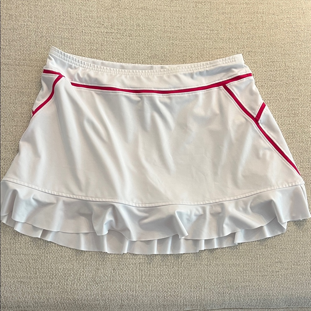 Inphorm White Tennis Skort with Pink Contrast Trim